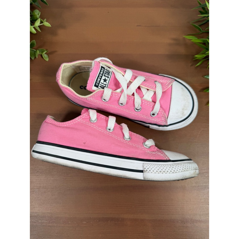 Converse Kids Chuck Taylor All Star Pink Low Top Sneakers Size 9